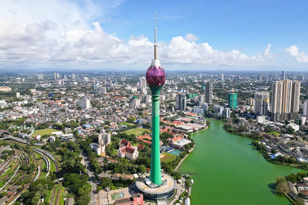 Colombo cityscape during Swami Aradhana Day Narayana Seva